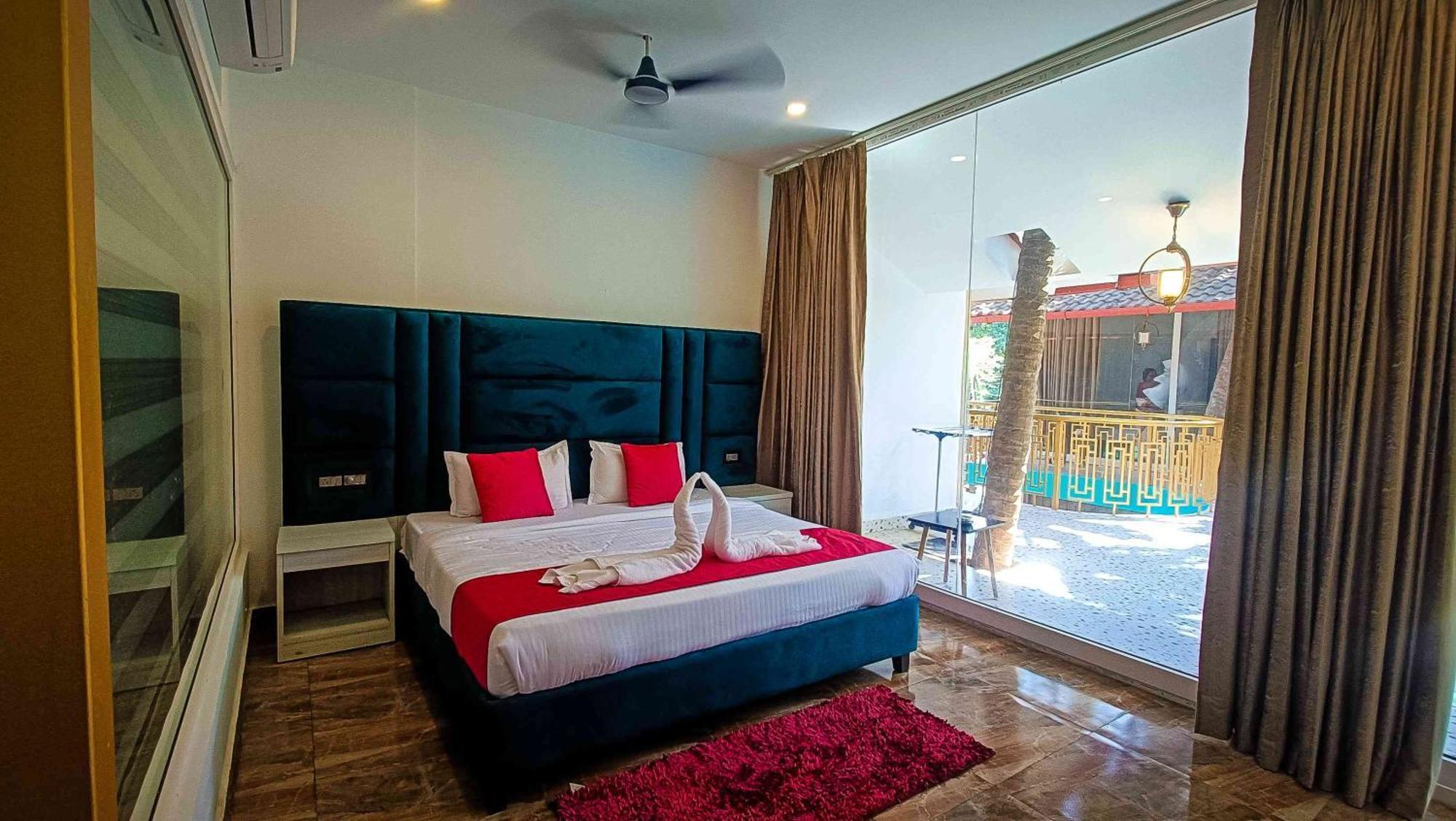 36 Yard Beach Cottages Старый Гоа Экстерьер фото