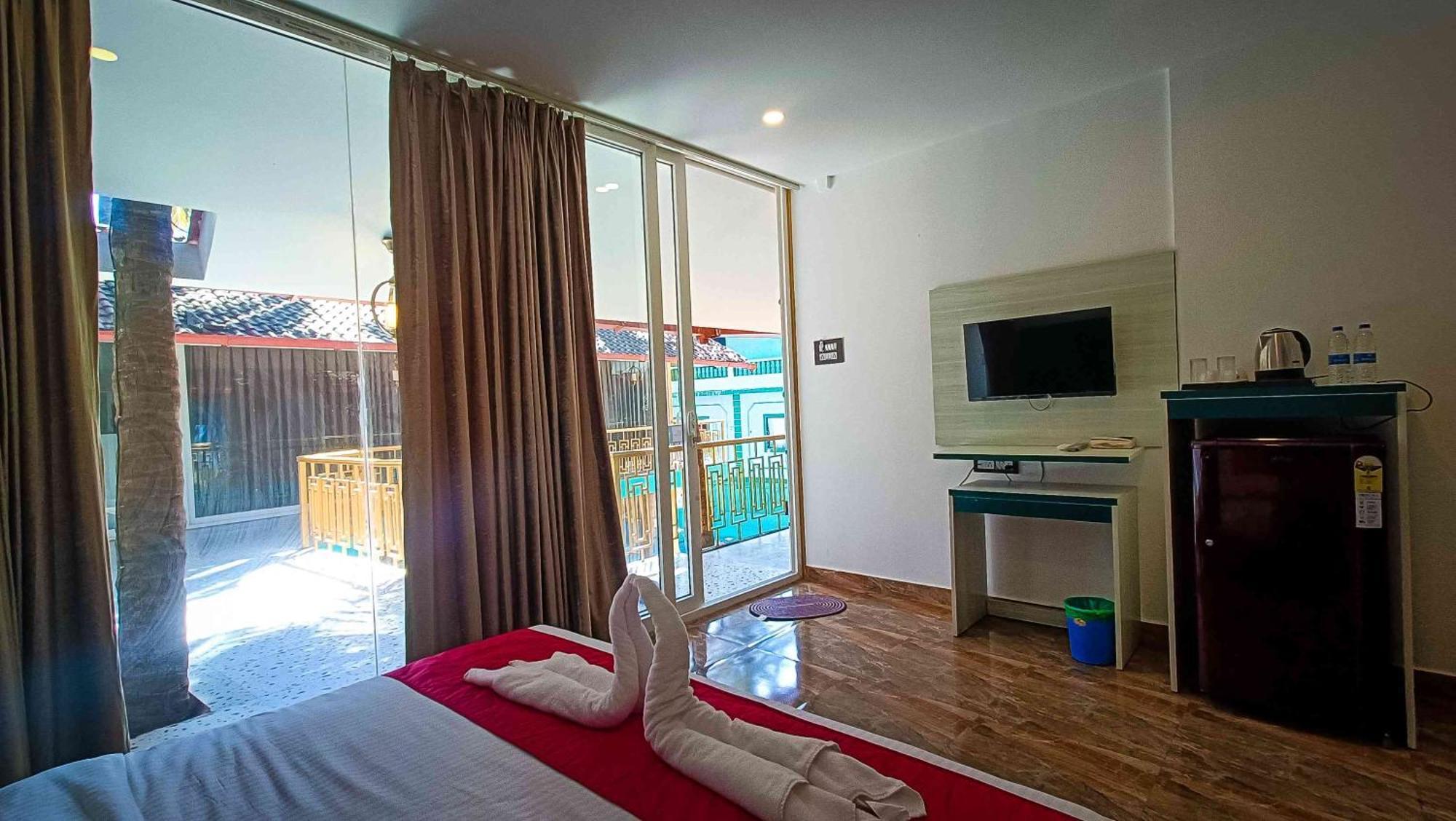 36 Yard Beach Cottages Старый Гоа Экстерьер фото