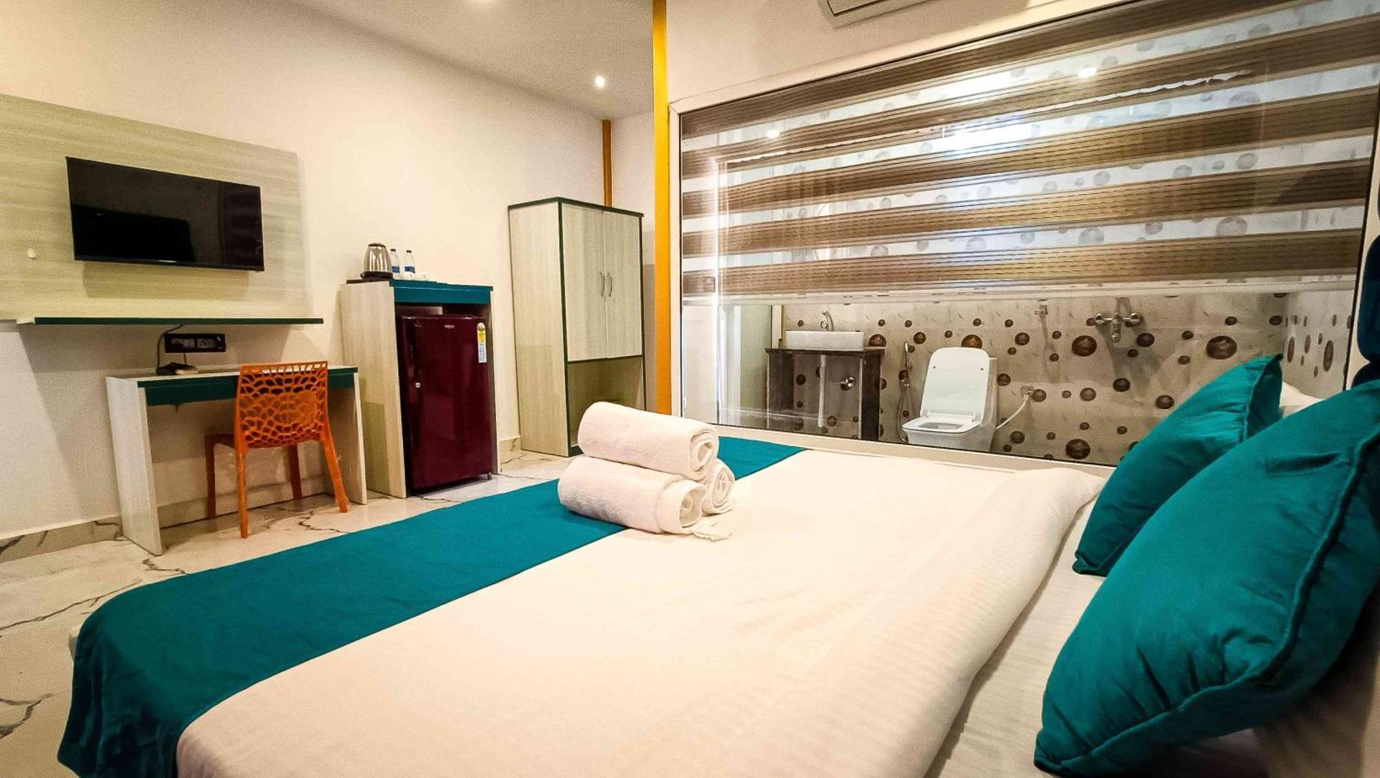 36 Yard Beach Cottages Старый Гоа Экстерьер фото